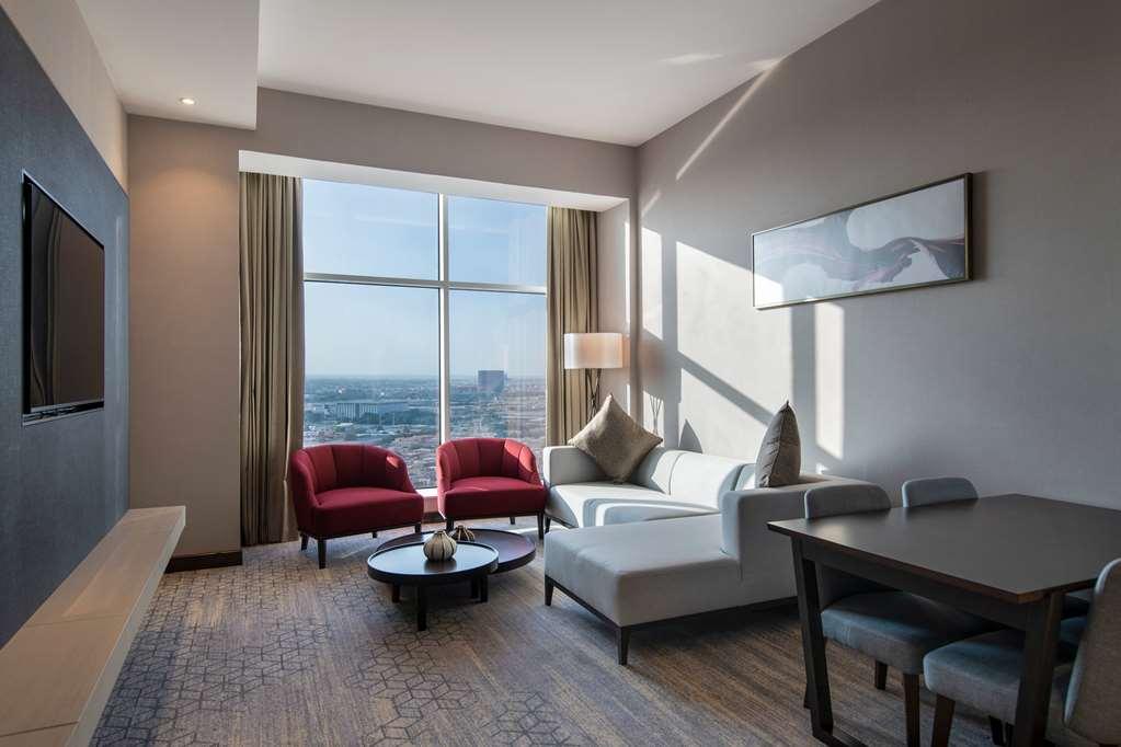 Ramada By Wyndham Riyadh King Fahd Road Zimmer foto