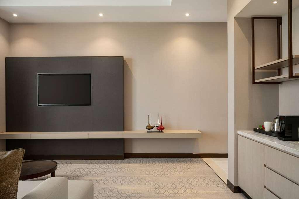 Ramada By Wyndham Riyadh King Fahd Road Zimmer foto